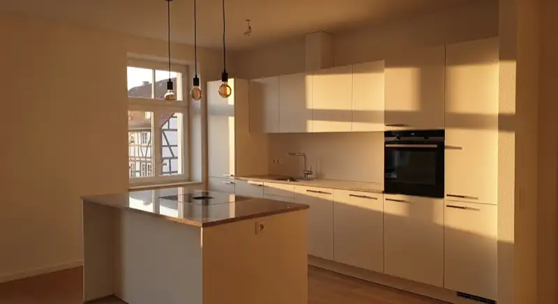 Fertig montierte moderne Küche in Erfurt