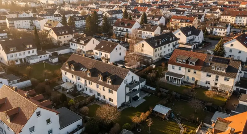Photovoltaik in Halle Saale: Stadtteile Aerial Saale 3