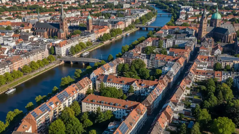 Moderner Batteriespeicher in einem Stralsunder Hauswirtschaftsraum